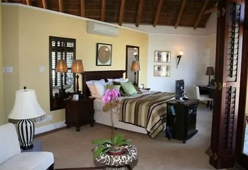 Ridgemor Villa Somerset West South Africa